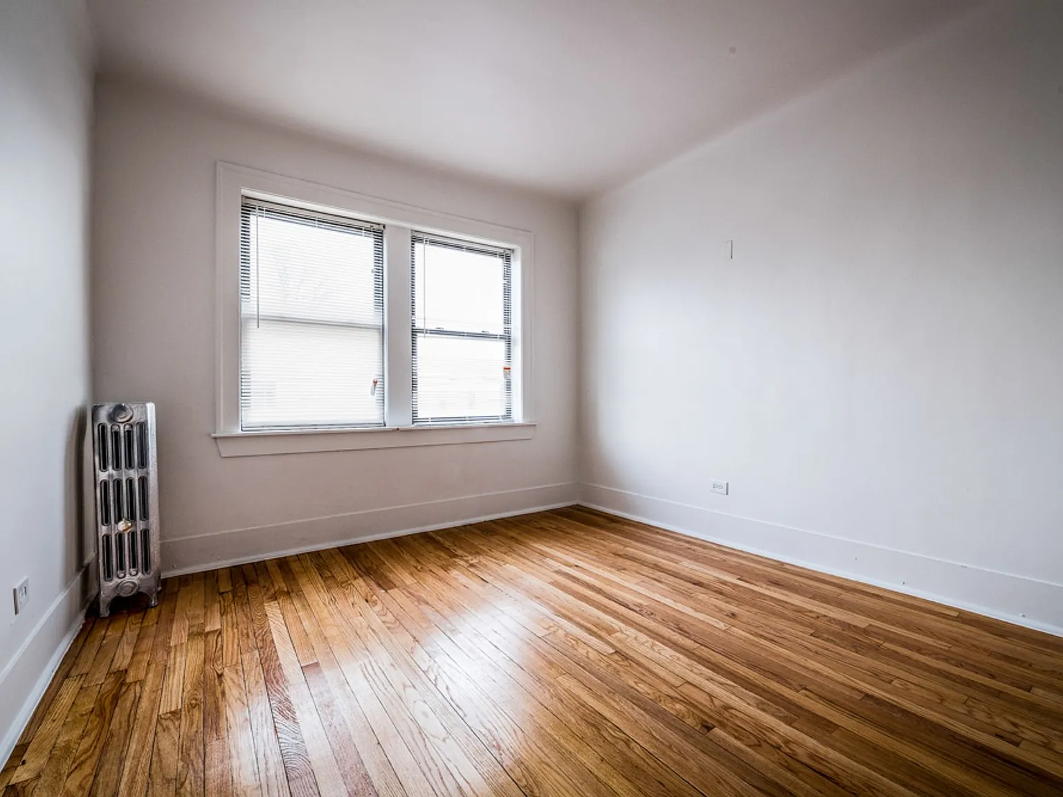 5328 W Harrison — Photo 4