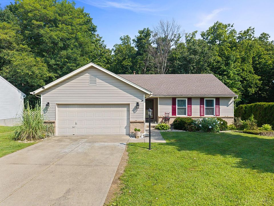 1st image of 3923 Little Creek Dr