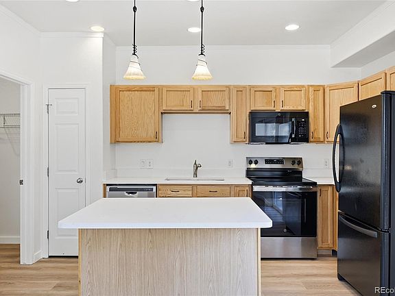 2nd image of 12784 Ivanhoe Street