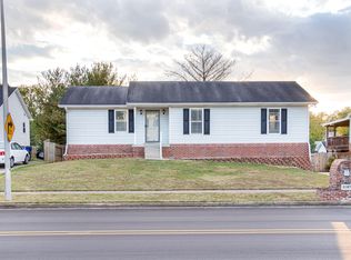 3097 Arrowhead Dr, Lexington, KY 40503