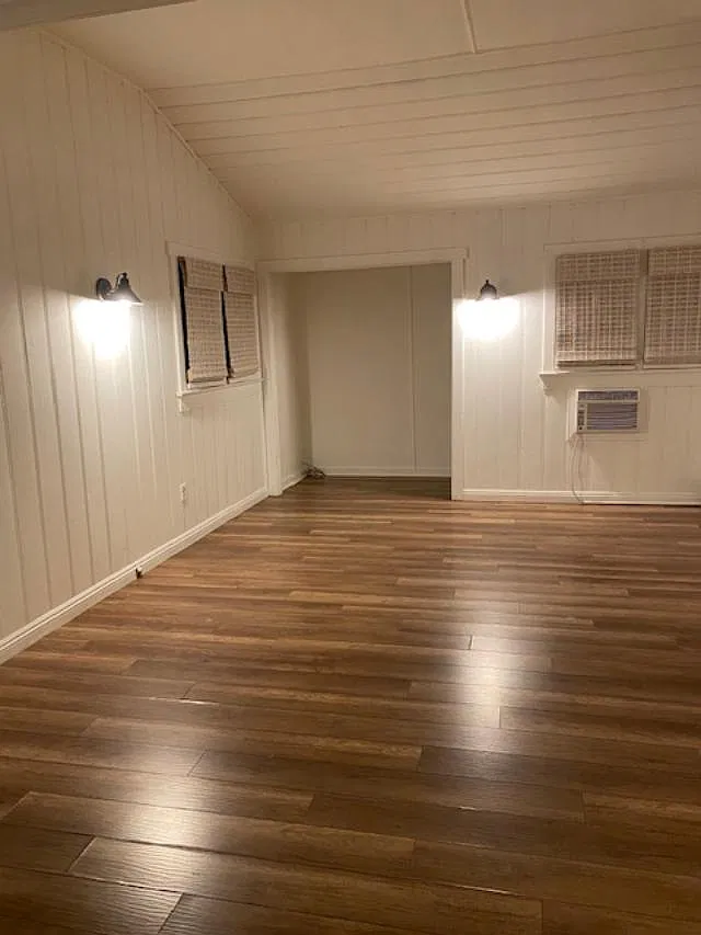1 bed, 750 sqft, $2,250 — Photo 2