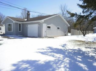 548 Muttart Rd, Neenah, WI 54956
