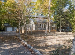 40 Rolling Hills Dr, South Bruce Peninsula, ON N0H 2T0