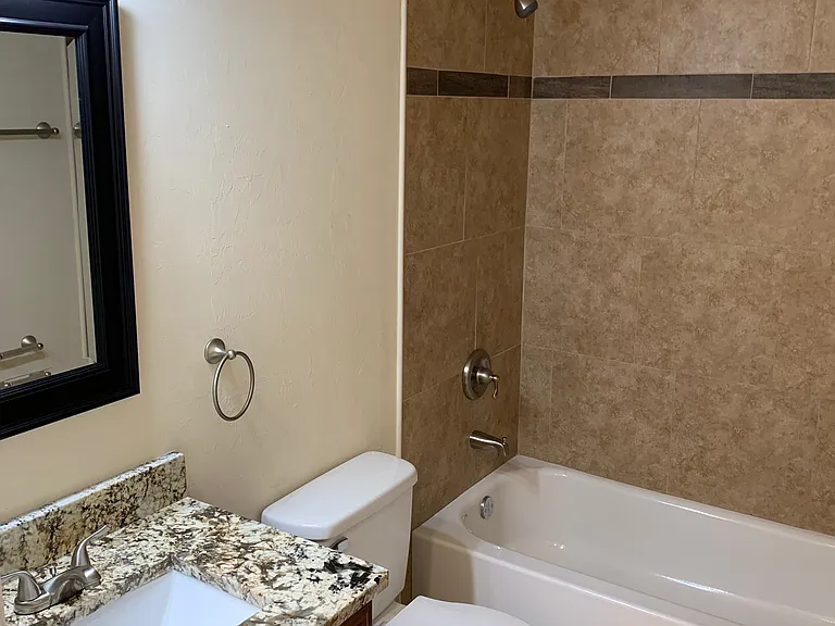 3827 SW 8th Ct — Photo 24