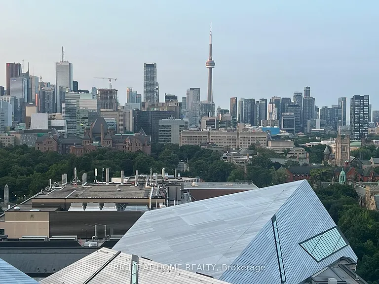 200 Bloor St W #1604 — Photo 15