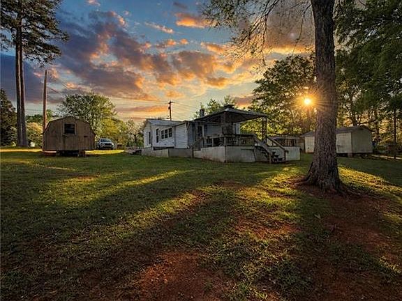 4th image of 10033 Linwood Southmont Rd