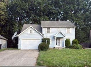 310 Carol Ln, Elyria, OH 44035