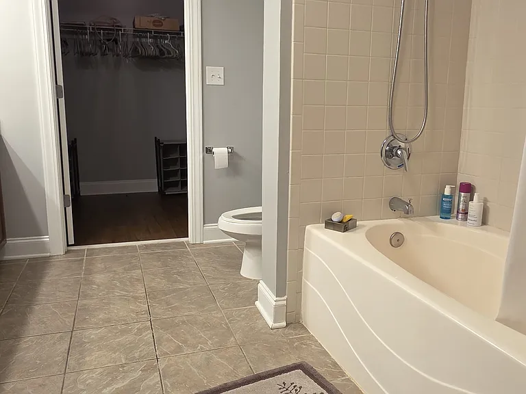 222 Glenwood Ave #517 — Photo 7