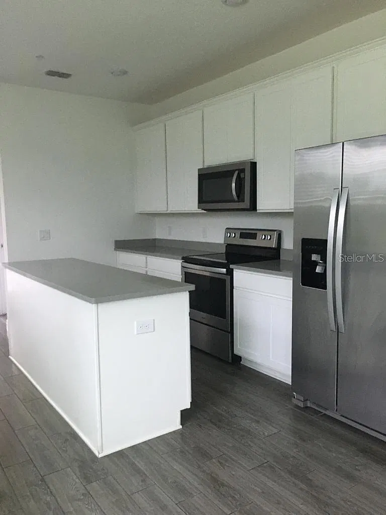 14893 Apollo Bond Dr — Photo 2