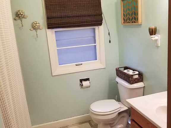 Updated Main bathroom