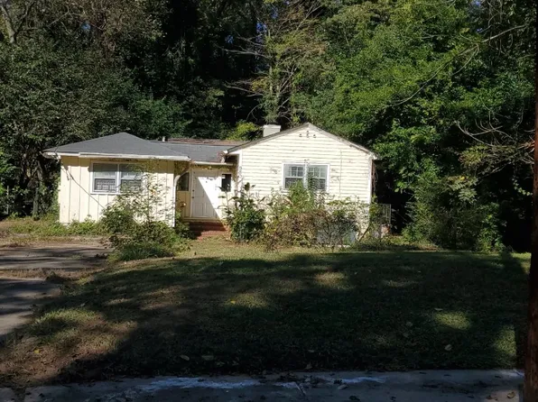 980 Curry Pl, Macon, GA 31211