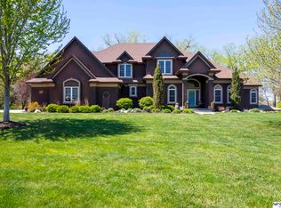 1034 S 222nd St, Elkhorn, NE 68022