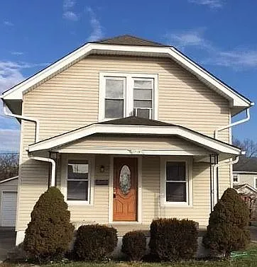 1718 Helen Ave photo 1