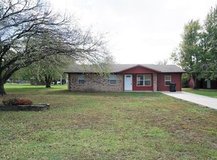 515 Elm St, Henryetta, OK 74437