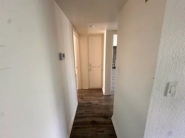 The Premier on Moorpark, 15009 Moorpark St #1B-1Ba-1100Sqft, Sherman Oaks, CA 91403