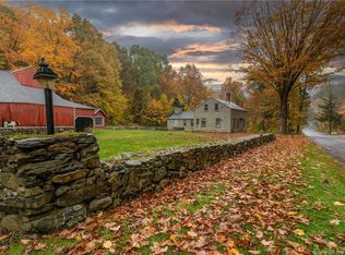 27 Cat Swamp Rd, Woodbury, CT 06798