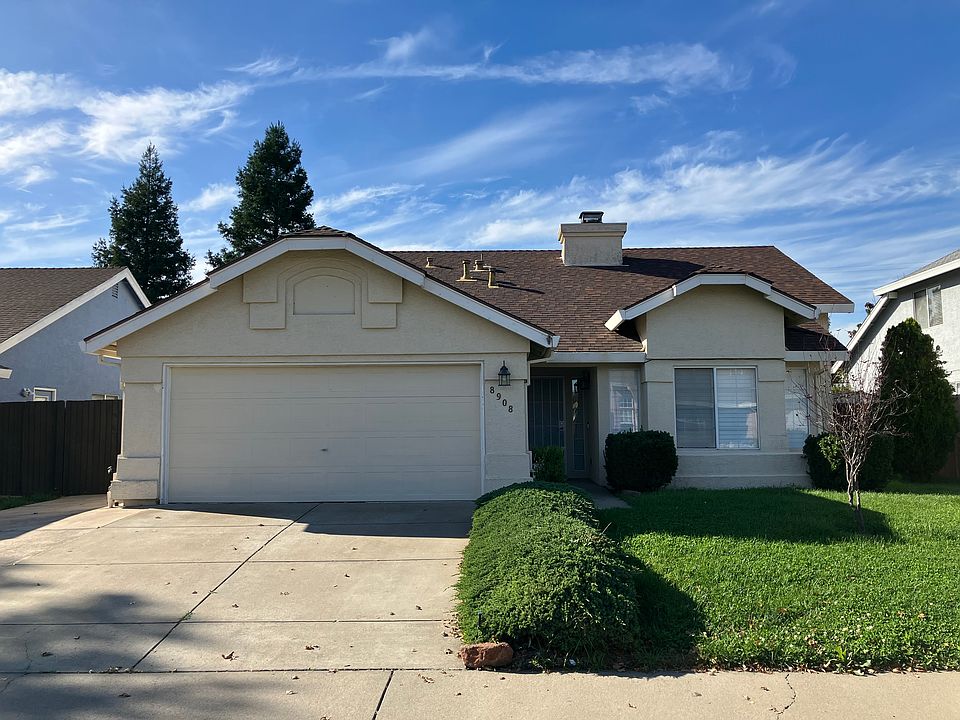 8908 Hiddenspring Wy