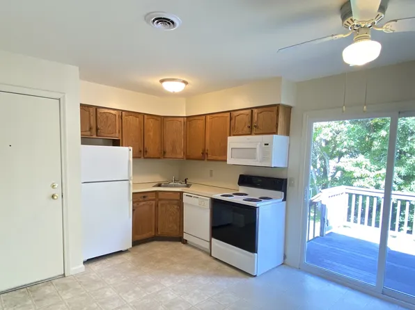 807 Rainbow Dr, Schenectady, NY