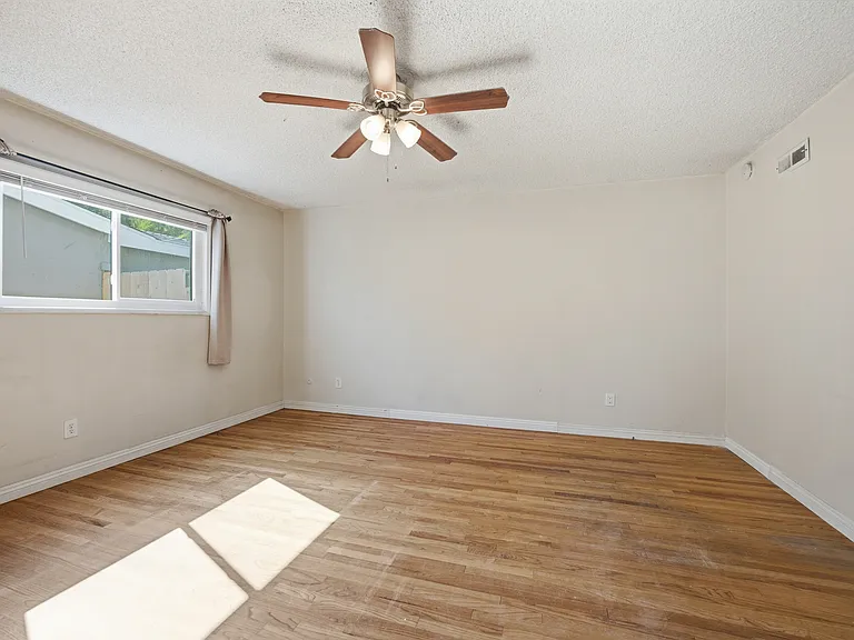 5442 Brockbank Pl — Photo 7
