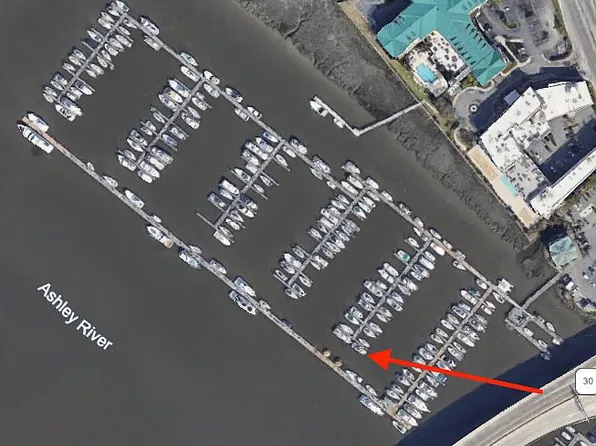 33 Lockwood Dr, Charleston, SC 29401