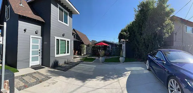 3154 Grape St — Photo 15