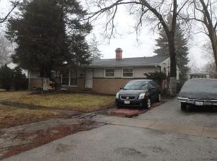 16353 Plymouth Dr, Markham, IL 60428
