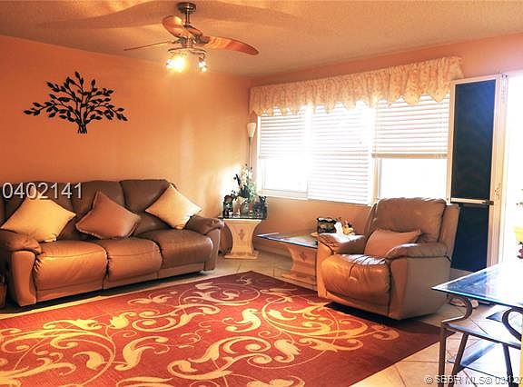 2nd image of 2870 NE 14th St #303C