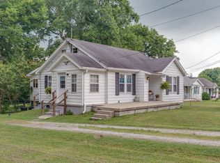 1107 Sunset Dr, Columbia, TN 38401