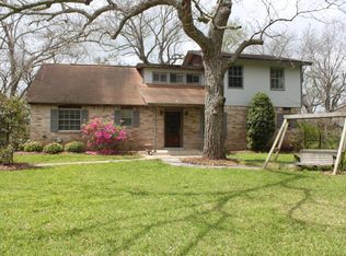 1814 Kyle Rd, Clute, TX 77531