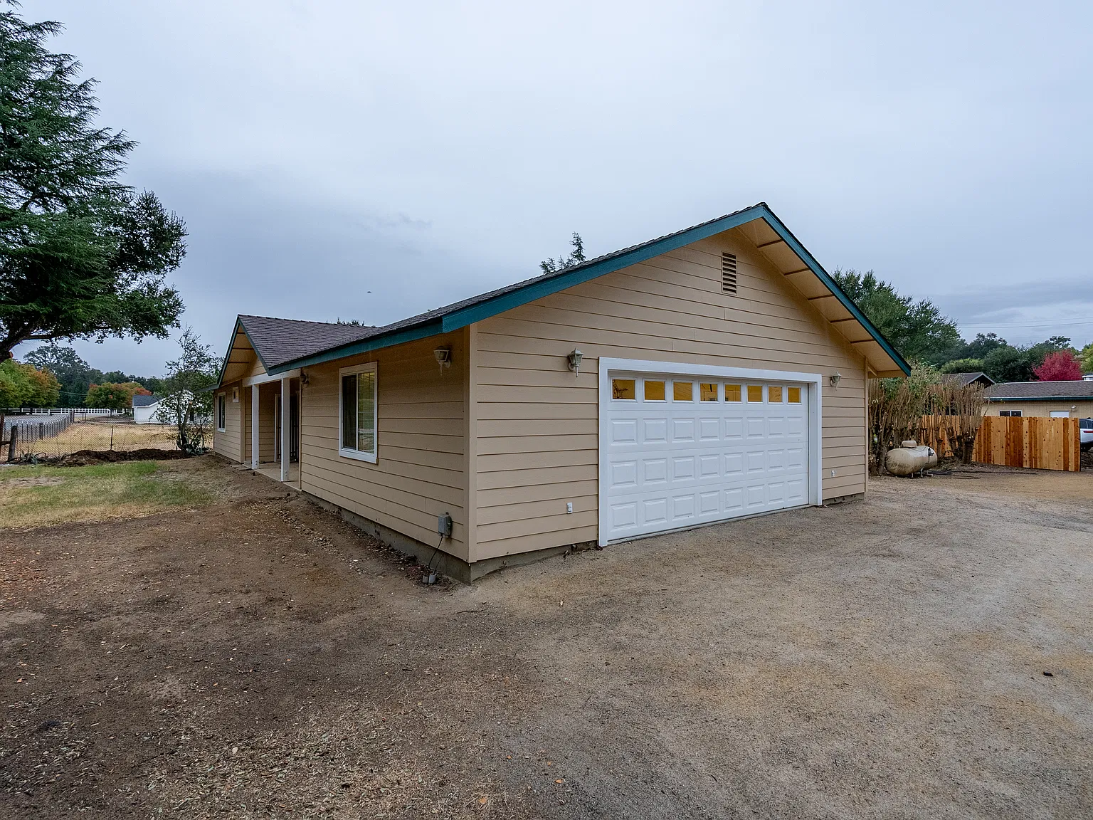2 bed, 1000 sqft, $3,500 — Photo 3
