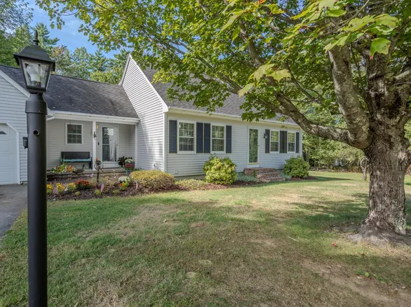 14 Lorraine's Lane, Strafford, NH 03884