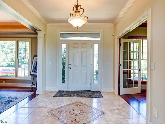 2nd image of 11280 Exmoor Dr