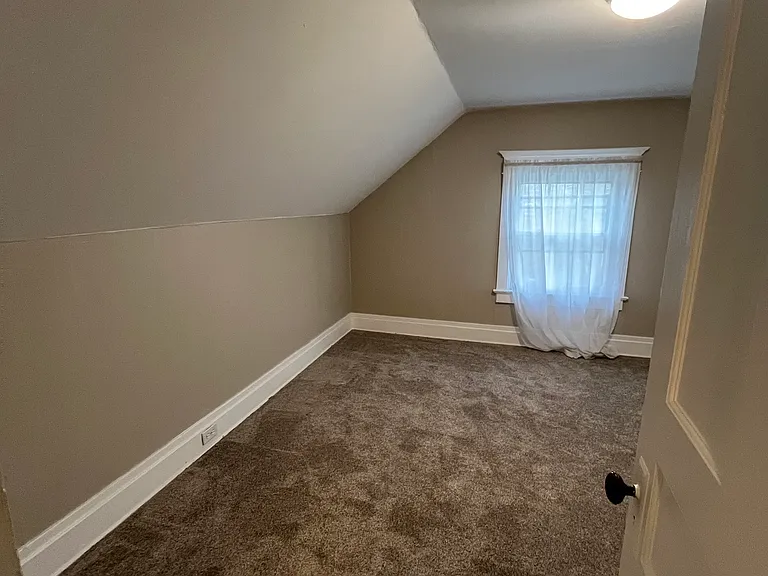 272 Norwalk Ave — Photo 61