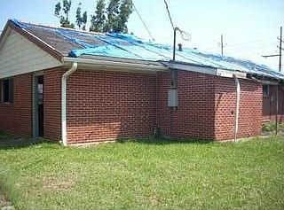1st image of 2604 Riverland Dr