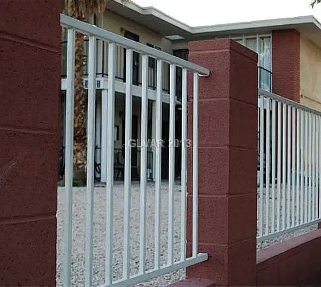 3 bed, 960 sqft, $1,099 — Photo 4