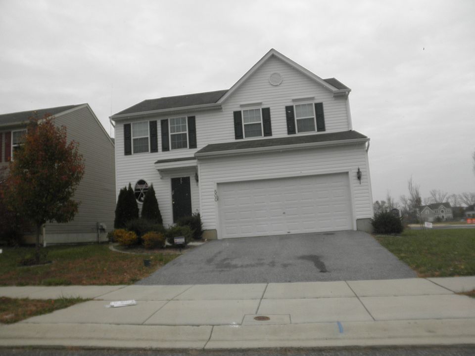 1st image of 500 Toledo Ct