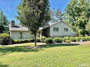 240 Roxdale Pl, Roxboro, NC 27574