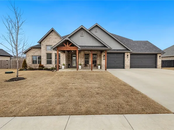 1170 Oak Bend Loop, Springdale, AR 72762