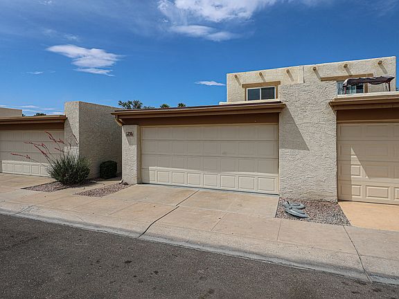 3rd image of 238 W Maya Dr