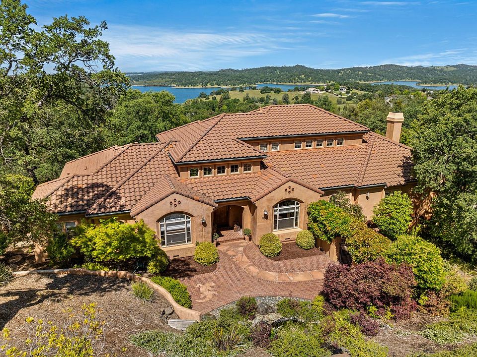 1st image of 881 Villa Del Sol