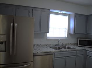 372 Circuit Ln UNIT E, Newport News, VA 23608