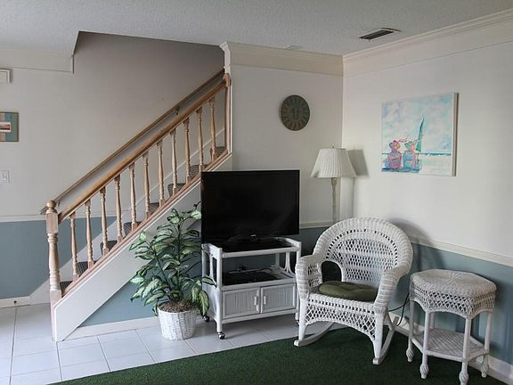 3rd image of 940 Highway 98 E Unit 72