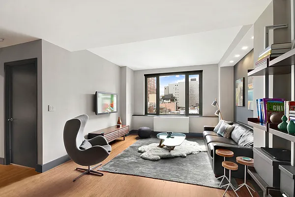 Sold by Corcoran | media 22