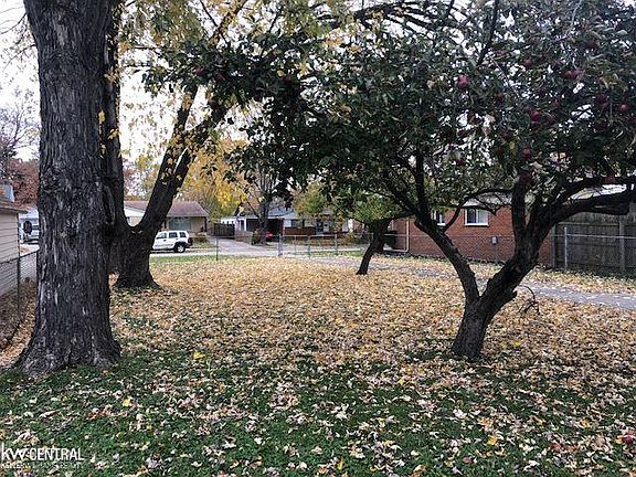 2nd image of 0 Avon St