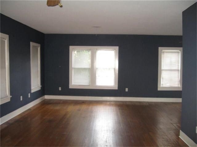 1st image of 1931 W Lamar St APT 2