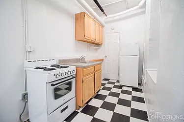 Rented by City Connections Realty