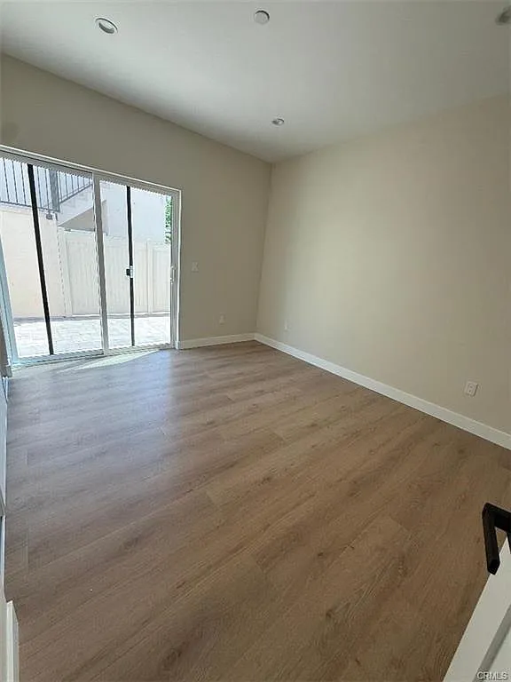3 bed, 1400 sqft, $3,900 — Photo 3