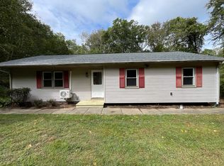 109 Church Hill Rd, Ledyard, CT 06339