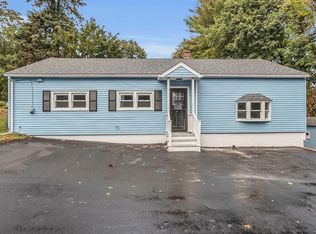744 Grove St, Worcester, MA 01605