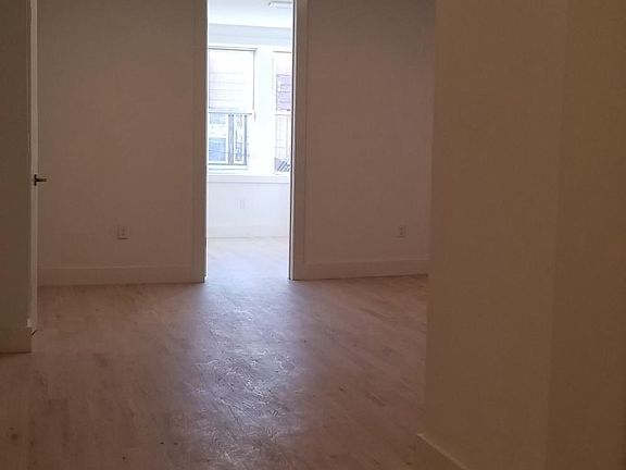 4th image of 272 Monticello Ave APT 8